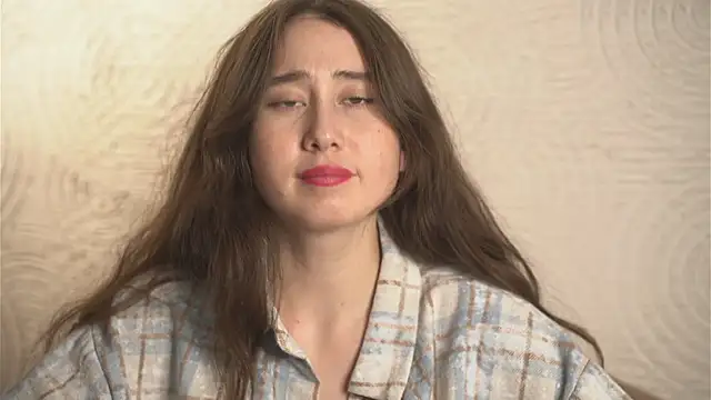 ElvaDrye online show from January 17, 2025, 6:54 pm