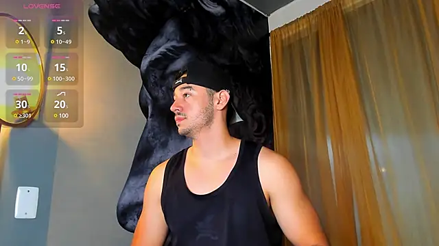 Snapshot of Salvatore_costa chatting on February 25, 2025, 7:16 pm Salvatore costa online show from February 25, 2025, 7:16 pm