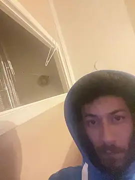 Daddikai online show from April 18, 2026, 4:37 am