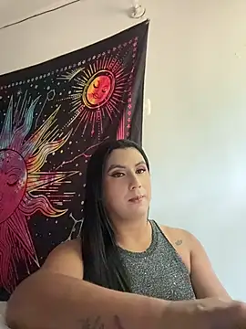 Snapshot of Lola_Oberly_xxx chatting on July 2, 2026, 9:10 pm Lola Oberly xxx online show from July 2, 2026, 9:10 pm