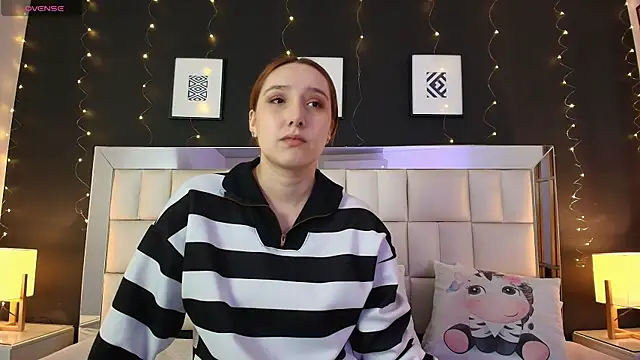 anastasia windel online show from October 17, 2025, 7:26 pm