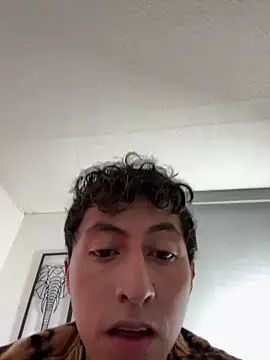 darkdesire 01 online show from December 5, 2025, 3:27 am