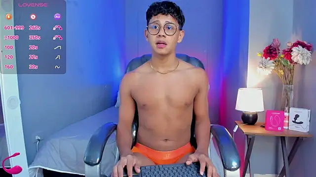 Snapshot of Dawn16_ chatting on November 6, 2025, 8:57 pm Dawn16 online show from November 6, 2025, 8:57 pm