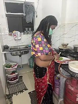 YourSuperTanya online show from February 18, 2026, 6:04 pm