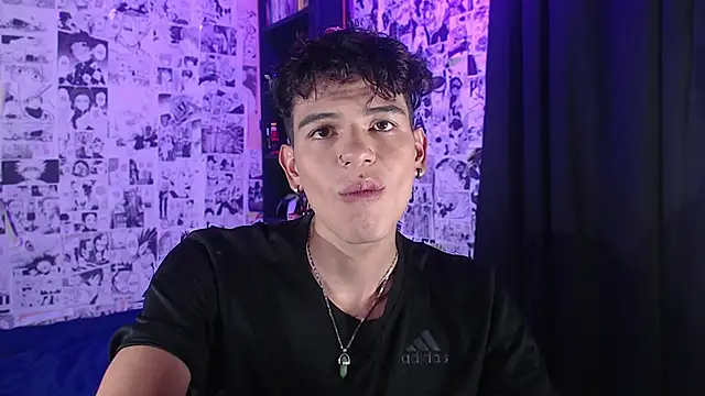 Snapshot of Mickey_Magic chatting on November 21, 2025, 5:28 am Mickey Magic online show from November 21, 2025, 5:28 am