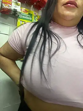 Snapshot of Miia_Jazmin chatting on January 14, 2026, 2:09 pm Miia Jazmin online show from January 14, 2026, 2:09 pm