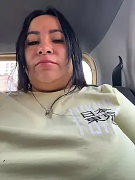 Miia Jazmin online show from April 9, 2026, 12:11 pm