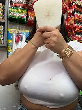 Snapshot of Miia_Jazmin chatting on December 14, 2025, 1:17 pm Miia Jazmin online show from December 14, 2025, 1:17 pm