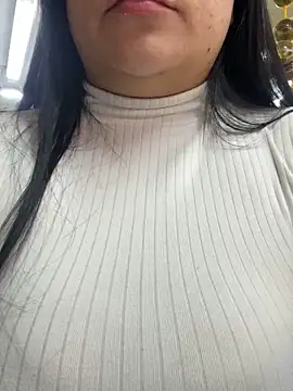 Snapshot of Miia_Jazmin chatting on October 10, 2025, 7:04 pm Miia Jazmin online show from October 10, 2025, 7:04 pm