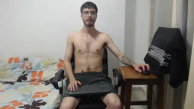 Snapshot of Aleex_Miller chatting on November 2, 2025, 6:07 am Aleex Miller online show from November 2, 2025, 6:07 am