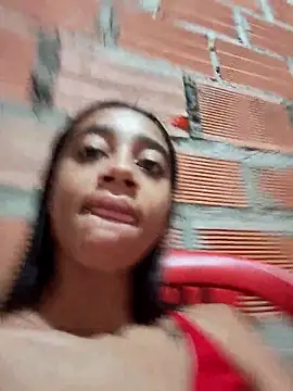 Zoe Sweett18 online show from November 18, 2025, 12:19 pm