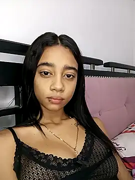 Snapshot of Zoe_Sweett18 chatting on February 28, 2026, 12:05 pm Zoe Sweett18 online show from February 28, 2026, 12:05 pm