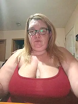 diosacurvy1984 online show from December 5, 2025, 8:02 am