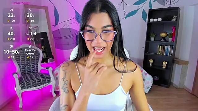 Snapshot of Dana_Paula chatting on March 4, 2026, 11:40 am Dana Paula online show from March 4, 2026, 11:40 am