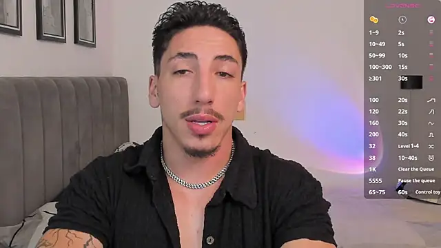 dylanspencer28 online show from February 17, 2025, 10:16 pm