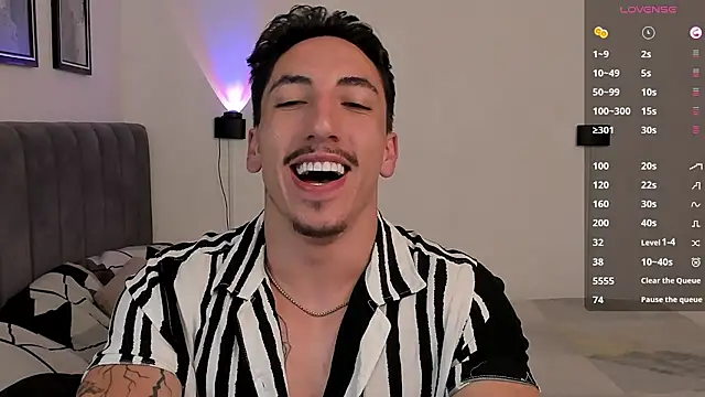 dylanspencer28 online show from February 22, 2025, 11:13 pm