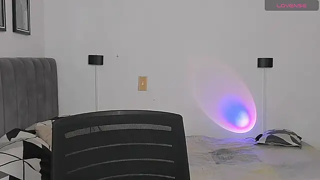 dylanspencer28 online show from February 17, 2025, 2:09 am