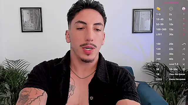 dylanspencer28 online show from March 13, 2025, 9:16 pm