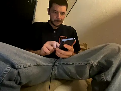 almighty d online show from November 4, 2025, 1:42 am