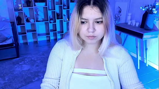 DiaAngell online show from November 6, 2025, 7:29 pm