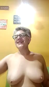 Snapshot of ilonna2025 chatting on February 8, 2025, 12:38 am ilonna2025 online show from February 8, 2025, 12:38 am