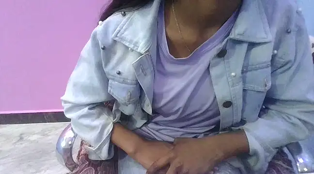 Snapshot of Leoni_G chatting on March 6, 2025, 11:58 am Leoni G online show from March 6, 2025, 11:58 am