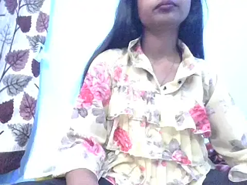 Snapshot of Leoni_G chatting on March 20, 2025, 12:54 pm Leoni G online show from March 20, 2025, 12:54 pm