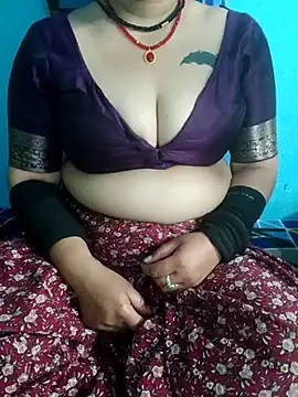 Snapshot of motuuu69 chatting on March 12, 2025, 7:57 am motuuu69 online show from March 12, 2025, 7:57 am