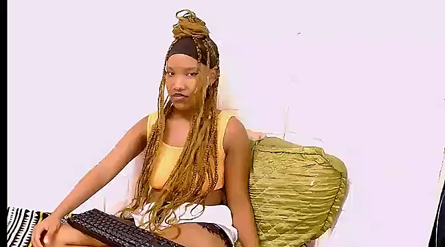 EroticSexyPrada online show from March 5, 2025, 8:00 pm