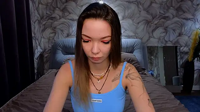 Snapshot of SusannJohnson chatting on October 9, 2025, 12:22 am SusannJohnson online show from October 9, 2025, 12:22 am