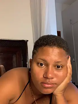 Snapshot of madell chatting on July 19, 2026, 1:36 am madell online show from July 19, 2026, 1:36 am