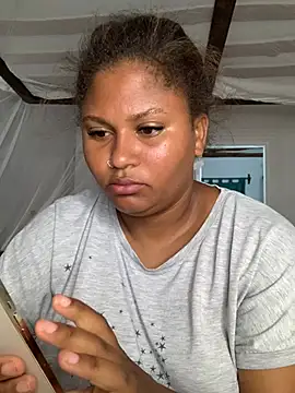 madell online show from March 6, 2025, 3:13 am