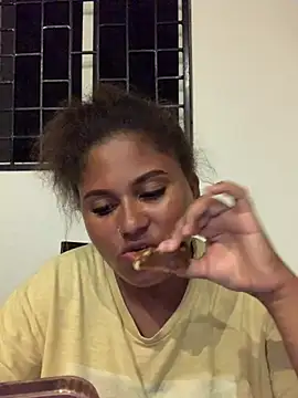 madell online show from March 10, 2025, 5:29 pm