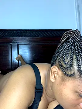 madell online show from September 22, 2025, 2:28 am