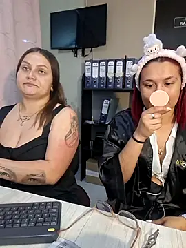 Sophie new25 online show from March 31, 2026, 1:13 pm