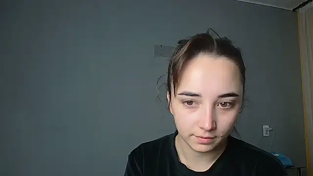 Snapshot of Eva_Gloryy chatting on October 15, 2025, 11:29 am Eva Gloryy online show from October 15, 2025, 11:29 am