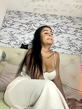 Lili  taylor online show from January 9, 2026, 12:06 am