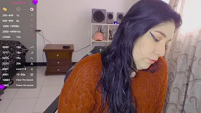 sharonnleon online show from April 16, 2026, 1:56 pm