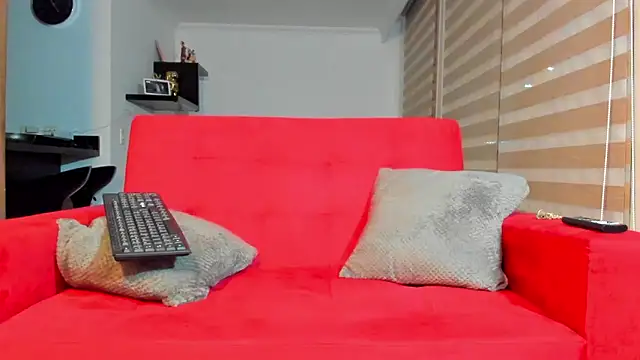 Snapshot of dereckgreen chatting on November 8, 2025, 9:57 am dereckgreen online show from November 8, 2025, 9:57 am