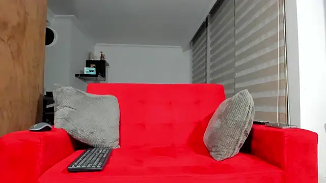 Snapshot of dereckgreen chatting on December 3, 2025, 10:03 am dereckgreen online show from December 3, 2025, 10:03 am