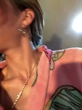 zoe storm online show from March 18, 2025, 10:58 pm