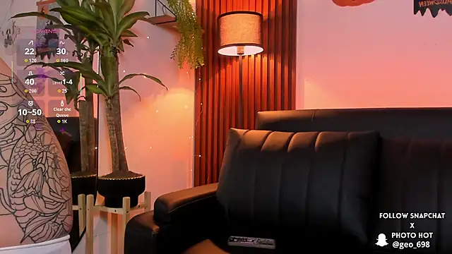 Georgina caruso online show from October 31, 2025, 4:09 am