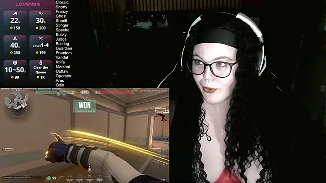 Snapshot of EveBaker04 chatting on March 1, 2025, 8:32 pm EveBaker04 online show from March 1, 2025, 8:32 pm