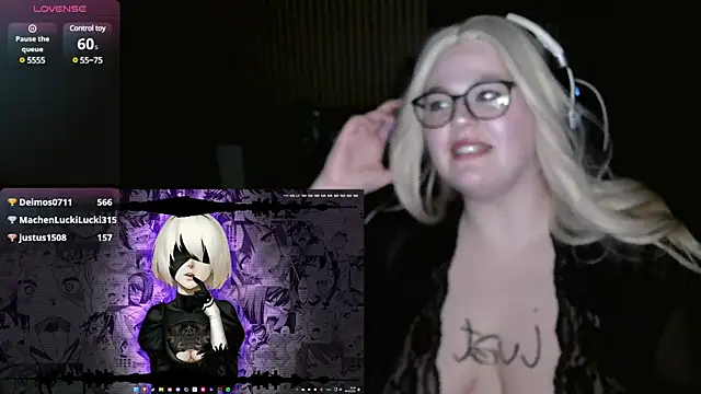 Snapshot of EveBaker04 chatting on March 4, 2025, 12:07 am EveBaker04 online show from March 4, 2025, 12:07 am