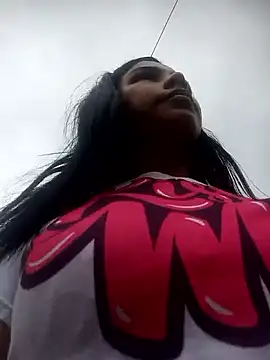 Stephanie69ryanhot online show from April 17, 2026, 1:25 pm