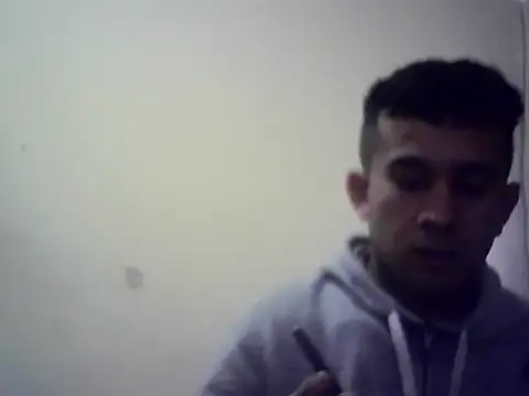 EstebanAkyLu online show from September 24, 2025, 11:28 am