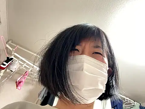 Snapshot of riri_riri_jp chatting on January 14, 2026, 10:08 am riri riri jp online show from January 14, 2026, 10:08 am