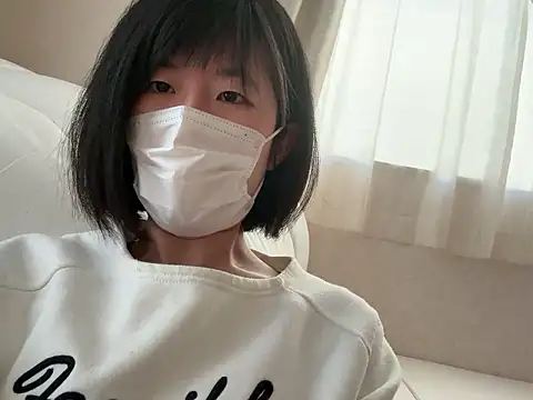 Snapshot of riri_riri_jp chatting on February 1, 2026, 6:44 am riri riri jp online show from February 1, 2026, 6:44 am