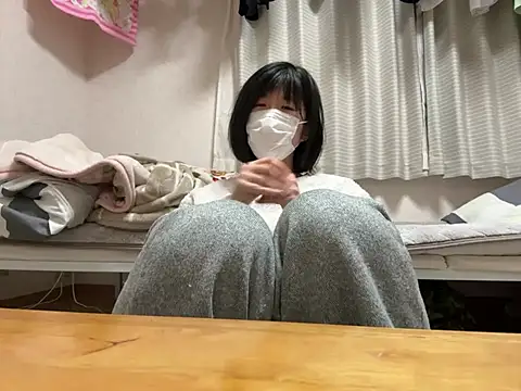 Snapshot of riri_riri_jp chatting on February 15, 2026, 3:11 pm riri riri jp online show from February 15, 2026, 3:11 pm