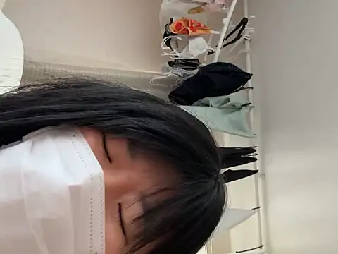 Snapshot of riri_riri_jp chatting on February 24, 2026, 3:18 am riri riri jp online show from February 24, 2026, 3:18 am